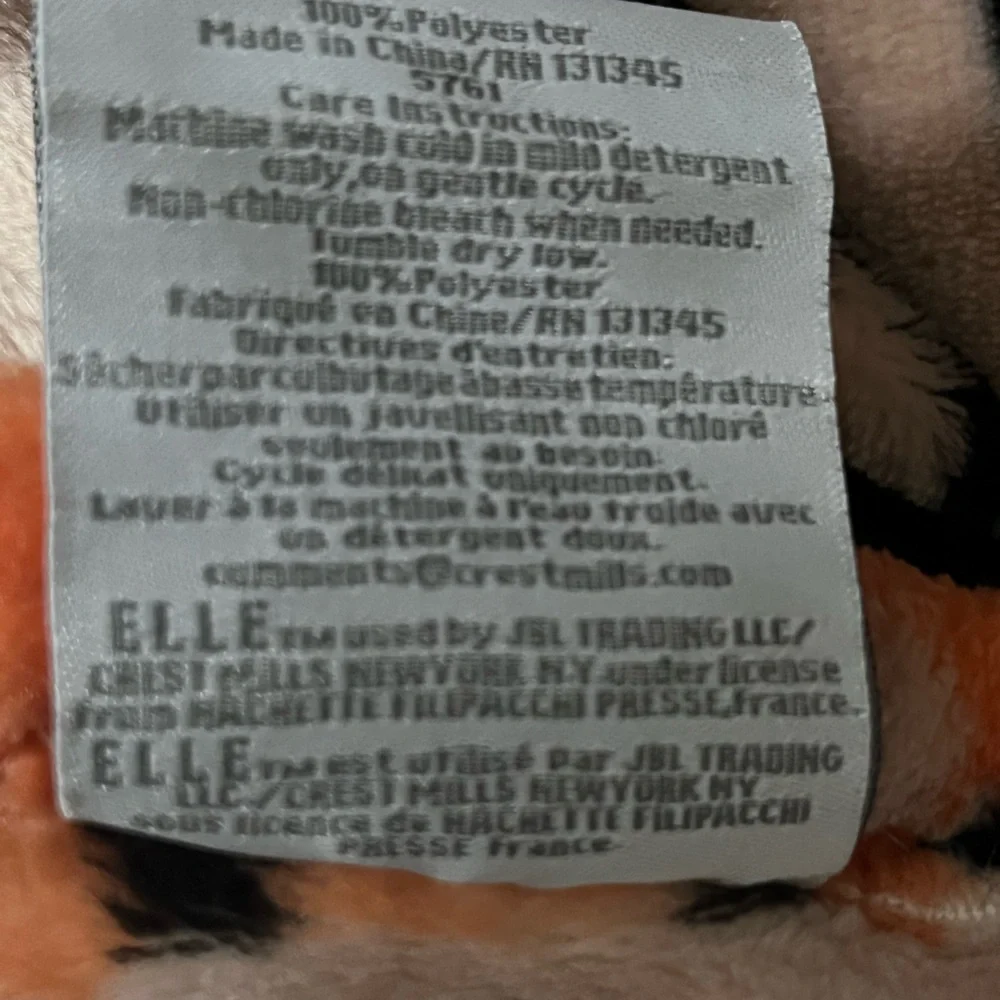 NWOT Elle Decor Halloween Cat plush throw